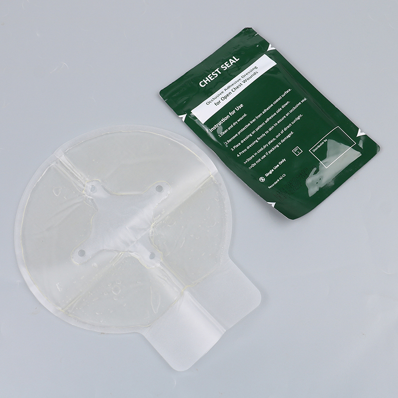 ★ ▲ Pansement de poitrine à va - Field Dressing Kit avis et prix